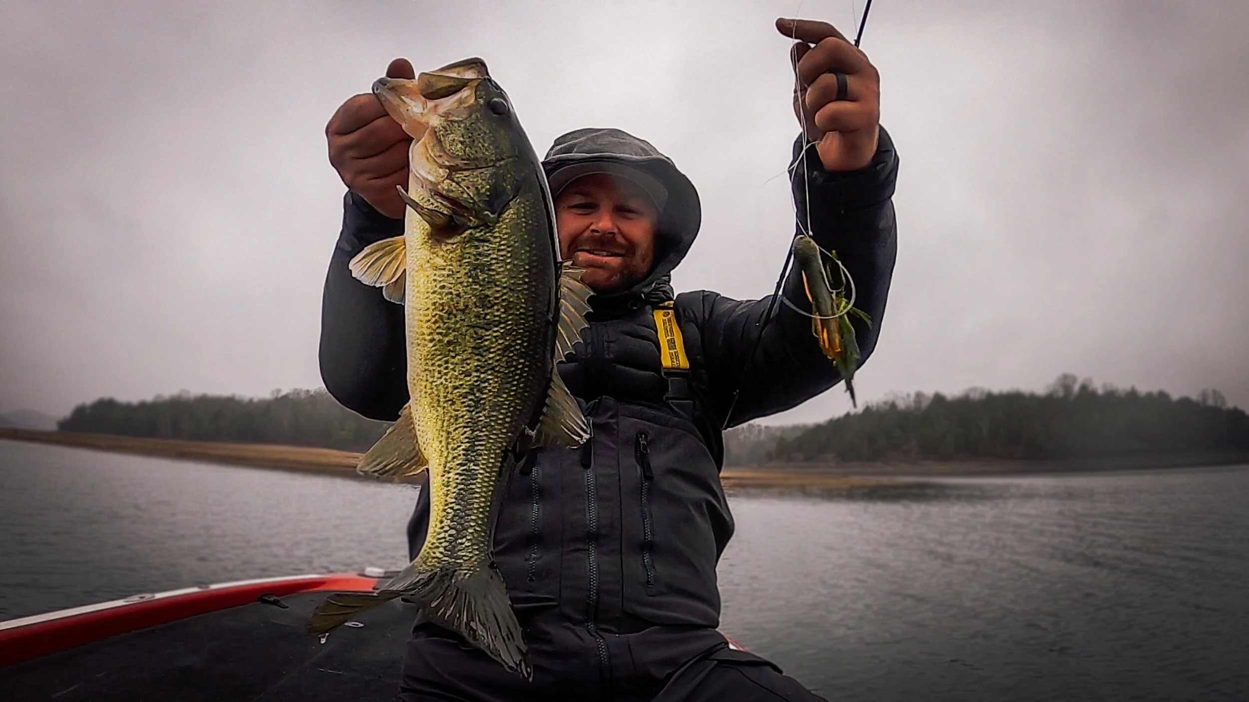 Wide Open Winter Bass Fishing! Its A Slugfest! — Tactical Bassin